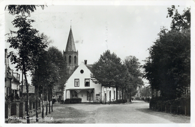 10614 Gezicht op de splitsing Vlierweg/Loerikseweg te Houten uit het noordwesten.
